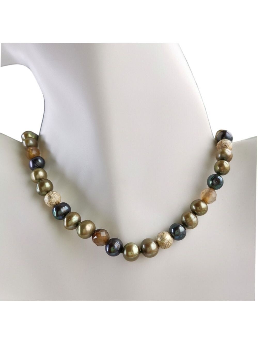 Freshwater pearl carnelian necklace 🆕